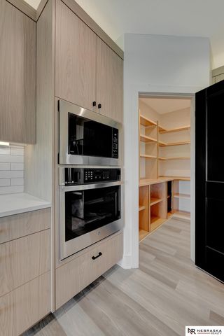 9332 S 86th Street, Lincoln, NE 68526