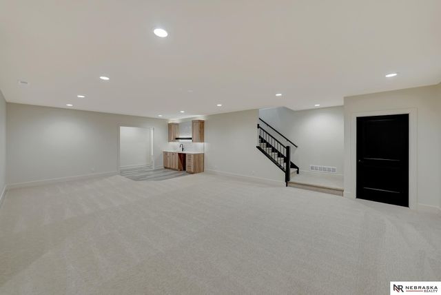 9332 S 86th Street, Lincoln, NE 68526