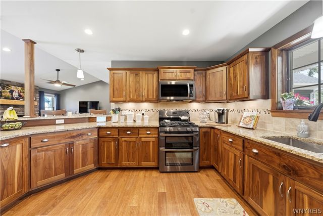 1925 Boies Road, Aurora, NY 14170