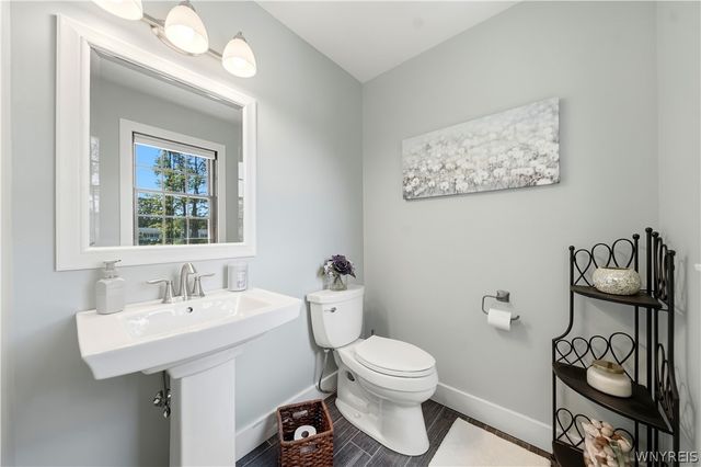 1925 Boies Road, Aurora, NY 14170