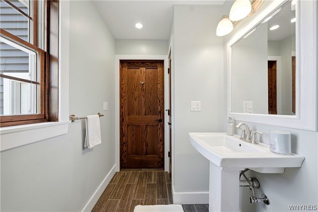 1925 Boies Road, Aurora, NY 14170