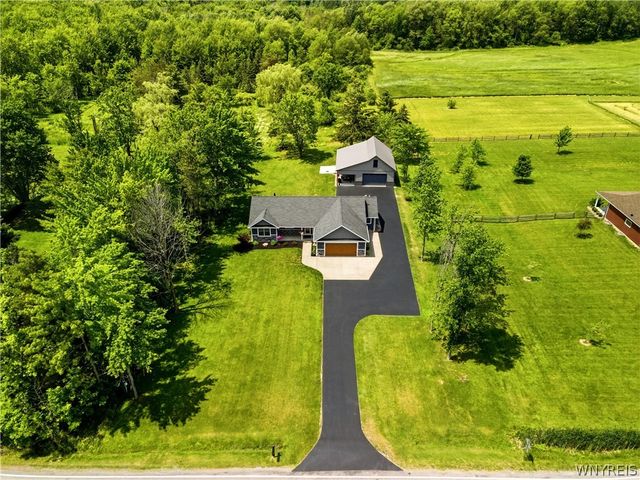 1925 Boies Road, Aurora, NY 14170