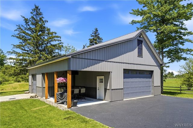 1925 Boies Road, Aurora, NY 14170