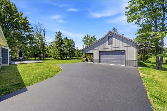 1925 Boies Road, Aurora, NY 14170
