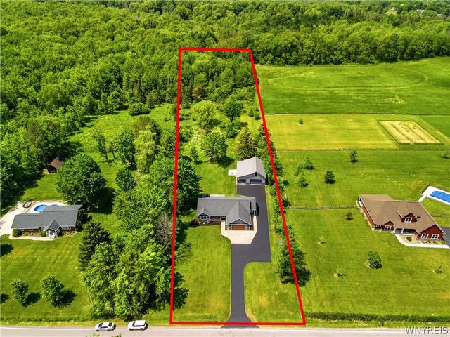 1925 Boies Road, Aurora, NY 14170