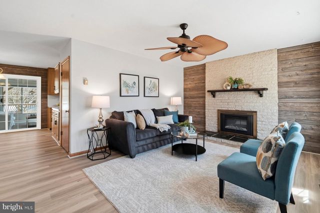 2164 SPRINGDALE RD, Pasadena, MD 21122