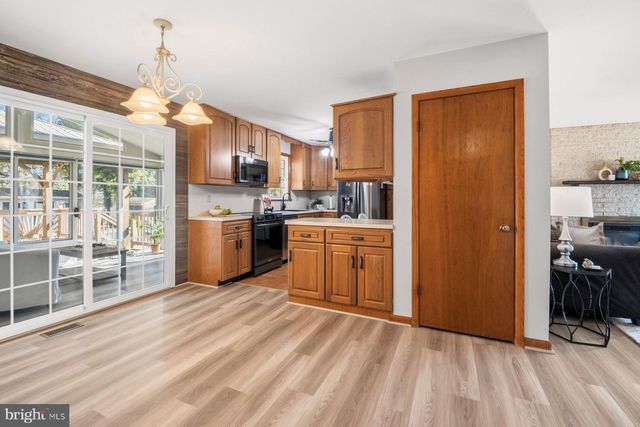 2164 SPRINGDALE RD, Pasadena, MD 21122