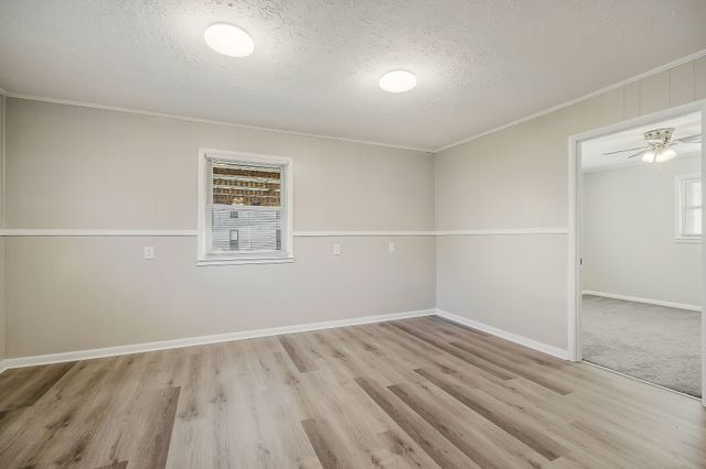 205 E 16th St, Cookeville, TN 38501