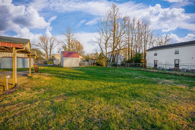 205 E 16th St, Cookeville, TN 38501