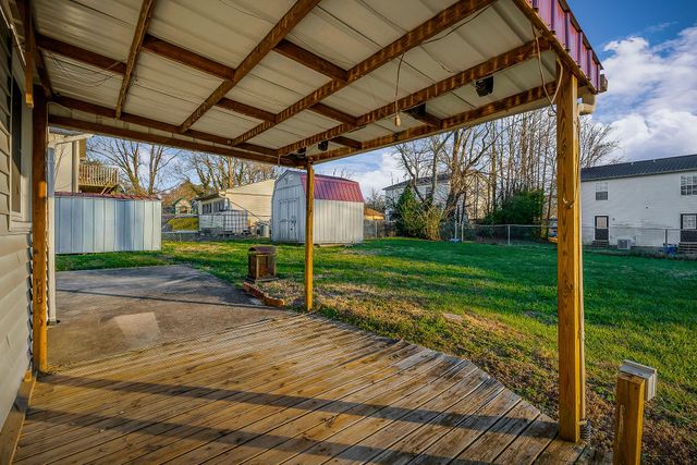 205 E 16th St, Cookeville, TN 38501