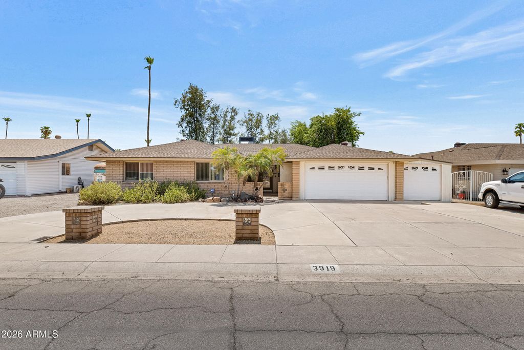 3919 W Lane Avenue, Phoenix, AZ 85051
