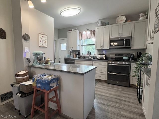 2523 Carso Avenue, Ashtabula, OH 44004