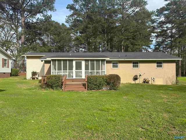 607 East Riverview Drive, Gadsden, AL 35903