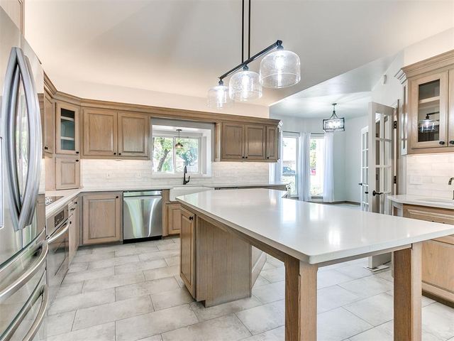 11300 Woodbridge Road, Oklahoma City, OK 73162