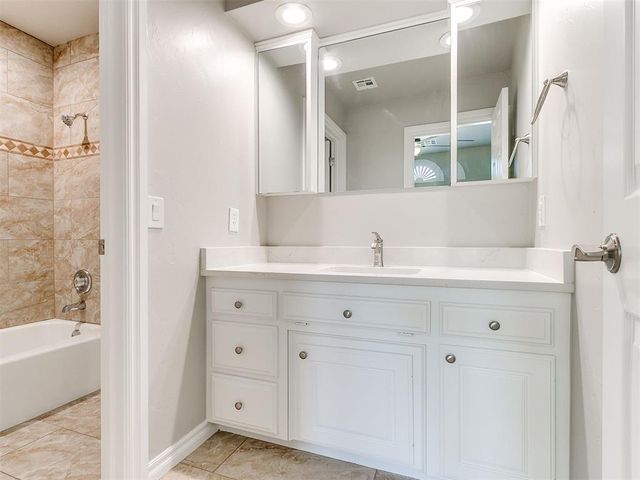 11300 Woodbridge Road, Oklahoma City, OK 73162