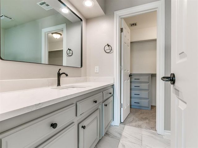 11300 Woodbridge Road, Oklahoma City, OK 73162