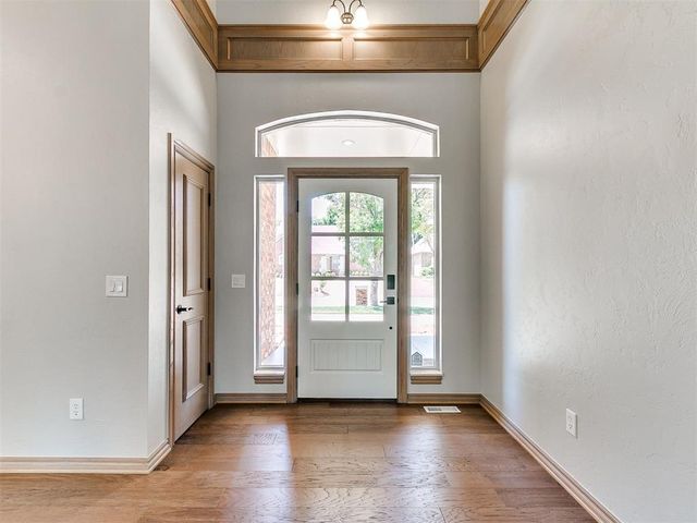 11300 Woodbridge Road, Oklahoma City, OK 73162