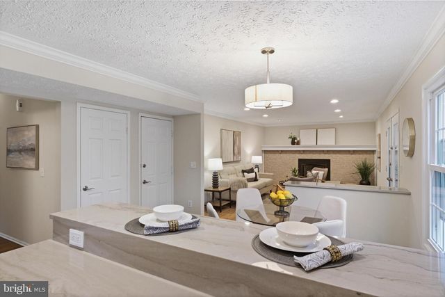 1322 QUAIL RIDGE DR, Reston, VA 20194