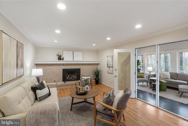 1322 QUAIL RIDGE DR, Reston, VA 20194