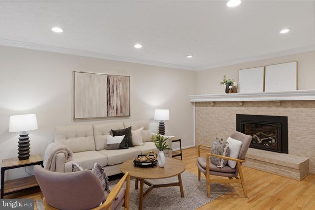 1322 QUAIL RIDGE DR, Reston, VA 20194