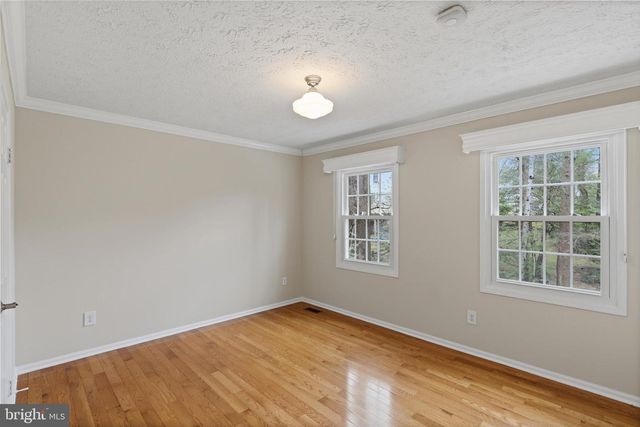 1322 QUAIL RIDGE DR, Reston, VA 20194