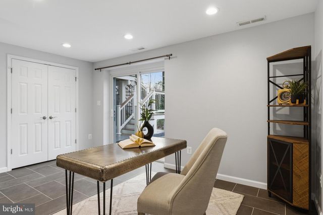 1322 QUAIL RIDGE DR, Reston, VA 20194