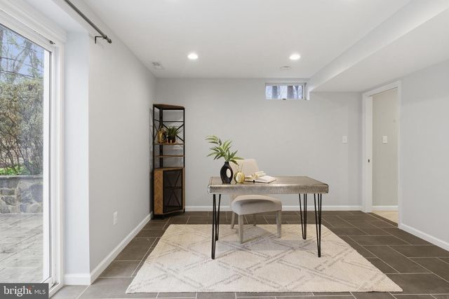 1322 QUAIL RIDGE DR, Reston, VA 20194