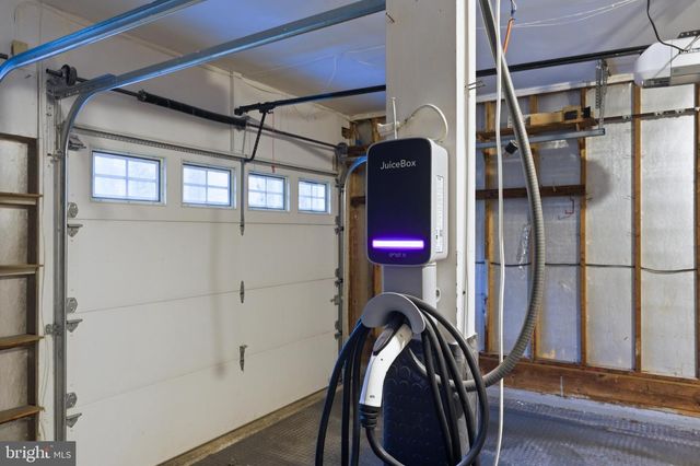 1322 QUAIL RIDGE DR, Reston, VA 20194