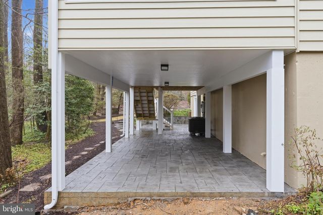 1322 QUAIL RIDGE DR, Reston, VA 20194