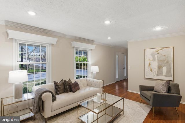 1322 QUAIL RIDGE DR, Reston, VA 20194