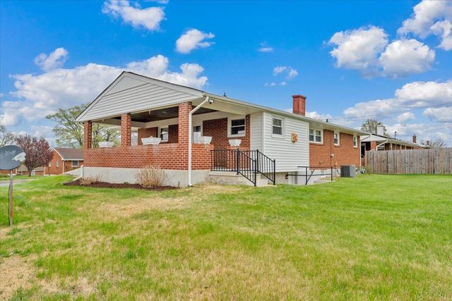 5156 Hazelridge RD, Roanoke, VA 24012