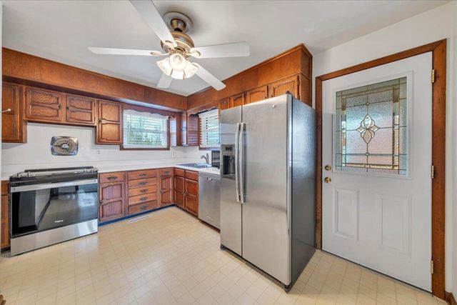 5156 Hazelridge RD, Roanoke, VA 24012