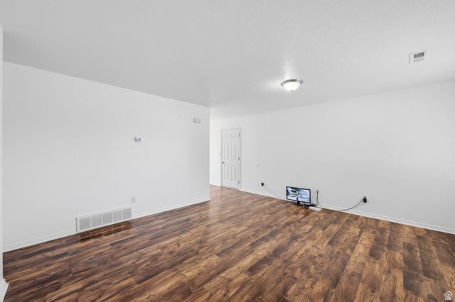 1903 W 140 S, Vineyard, UT 84059