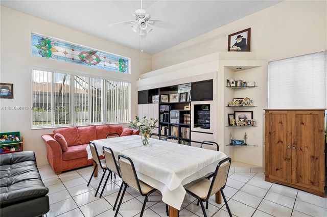 1357 Camellia Ln, Weston, FL 33326