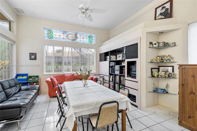 1357 Camellia Ln, Weston, FL 33326