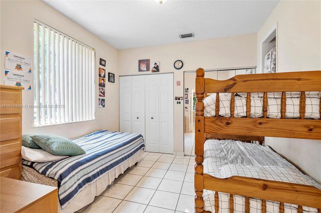 1357 Camellia Ln, Weston, FL 33326