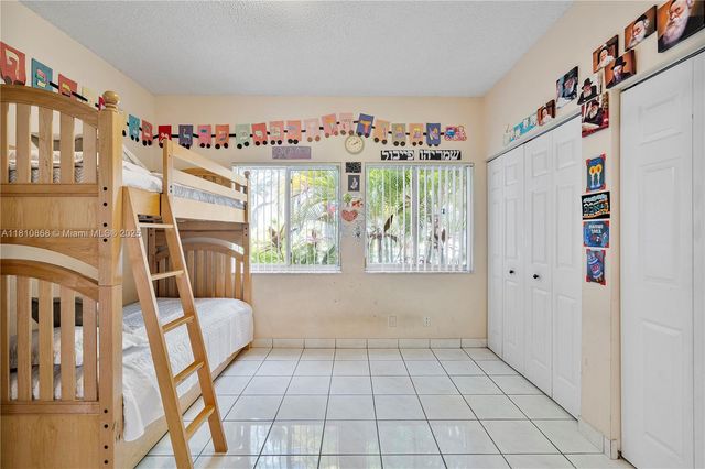 1357 Camellia Ln, Weston, FL 33326