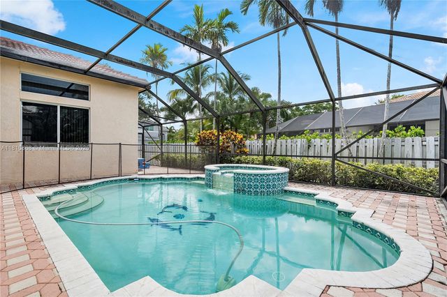 1357 Camellia Ln, Weston, FL 33326