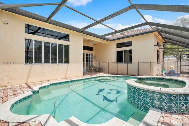1357 Camellia Ln, Weston, FL 33326