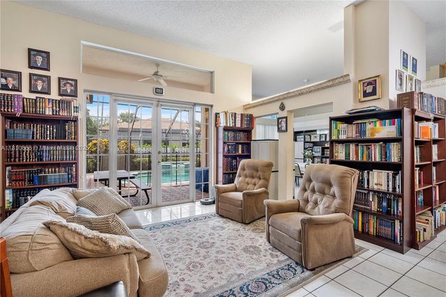 1357 Camellia Ln, Weston, FL 33326