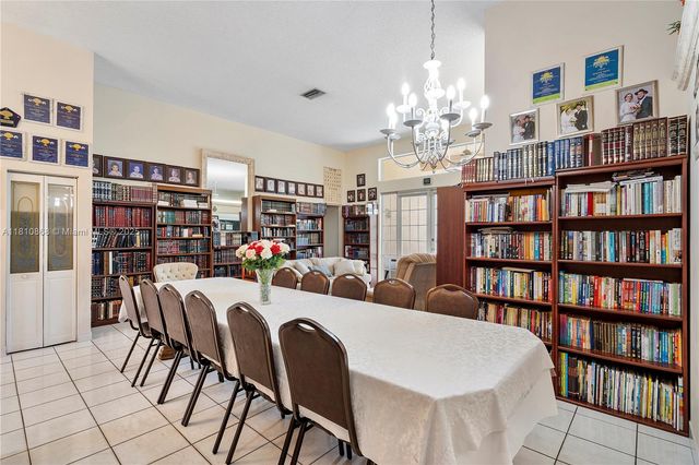 1357 Camellia Ln, Weston, FL 33326