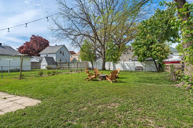 606 3rd Avenue NW, Austin, MN 55912