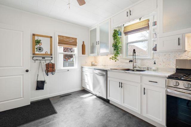606 3rd Avenue NW, Austin, MN 55912