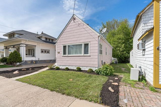 606 3rd Avenue NW, Austin, MN 55912