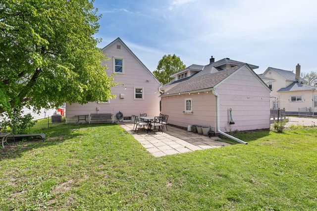 606 3rd Avenue NW, Austin, MN 55912