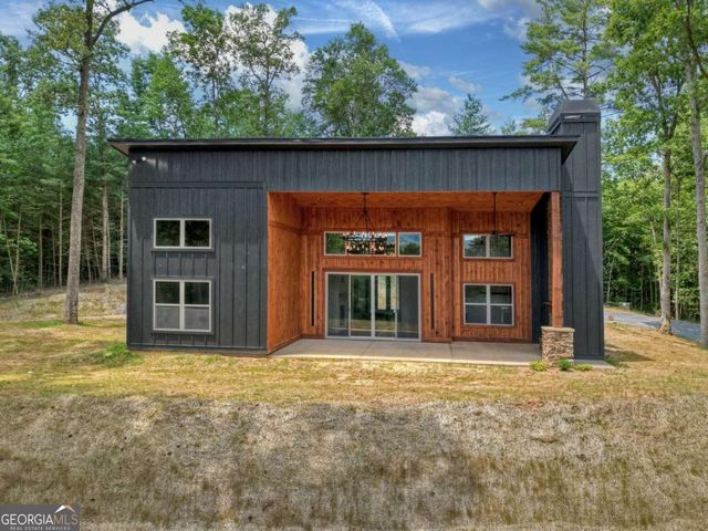 2461 Salem, Mineral Bluff, GA 30559