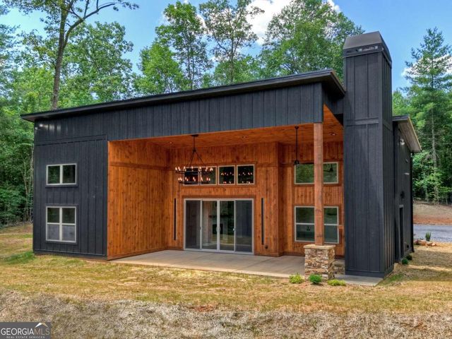 2461 Salem, Mineral Bluff, GA 30559