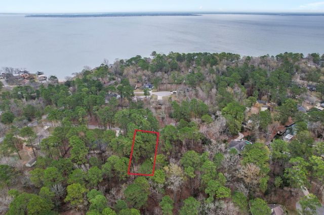 219 Kings Way, Coldspring, TX 77331