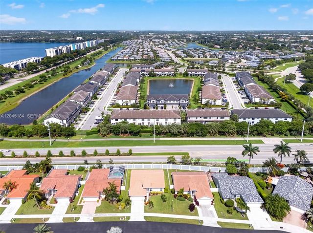 4461 NW 20th Ave, Oakland Park, FL 33309