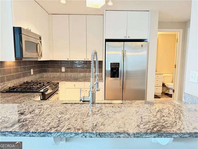 3338 Peachtree Road NE 2604, Atlanta, GA 30326